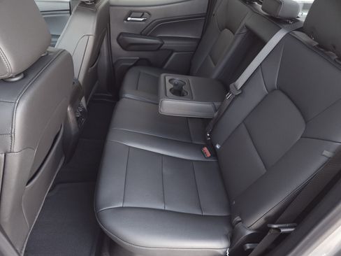 New 2025 GMC Canyon Elevation w/ Convenience Package image 28