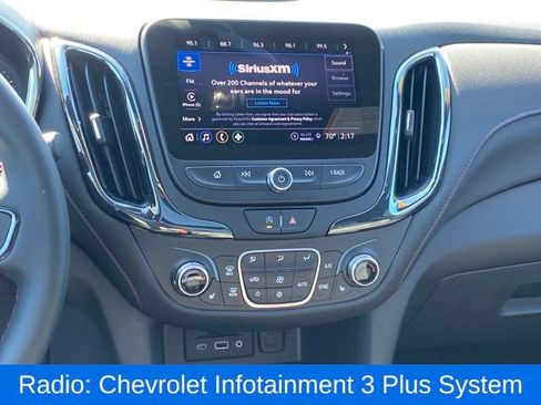 Used 2024 Chevrolet Equinox RS w/ RS Leather Package image 8