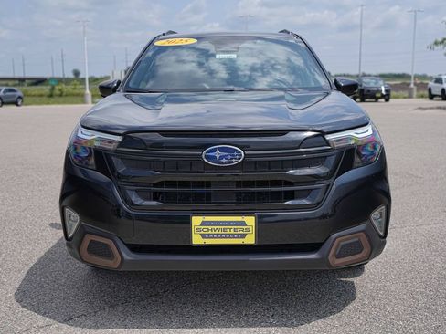 Used 2025 Subaru Forester Sport AWD/4WD image 2