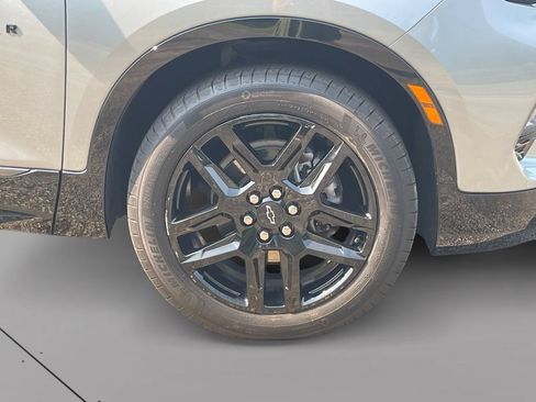 Used 2024 Chevrolet Blazer RS w/ LPO, Floor Liner Package AWD/4WD image 9