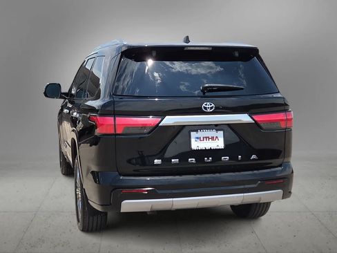 Certified 2023 Toyota Sequoia Capstone AWD/4WD image 7