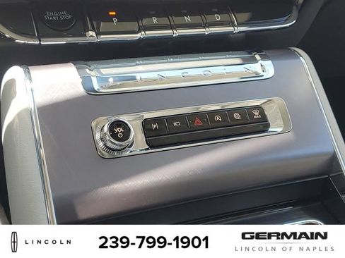 New 2026 Lincoln Aviator 2WD image 30