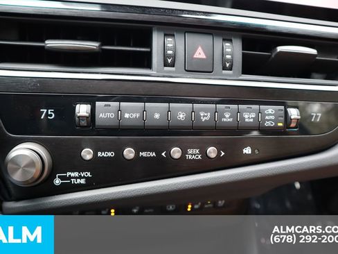 Used 2025 Lexus ES 350 w/ Premium Package image 36