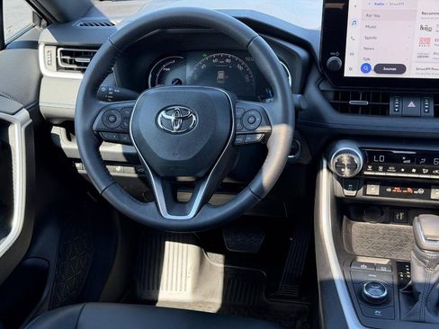 Used 2024 Toyota RAV4 XSE w/ Weather Package AWD/4WD image 14