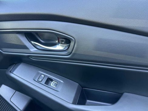 Used 2023 Honda Accord EX image 18