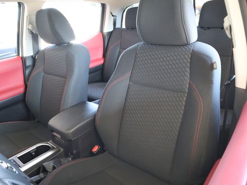 Used 2022 Toyota Tacoma SR5 image 20