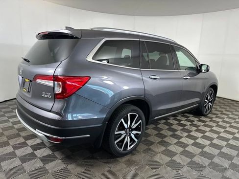 Used 2019 Honda Pilot Elite image 3