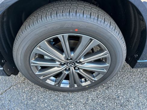 New 2025 MAZDA CX-5 Signature image 11