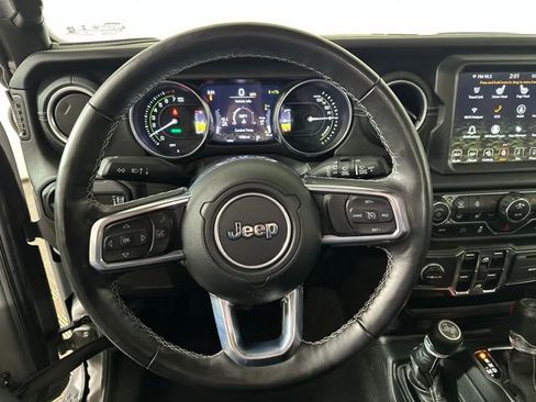 Used 2023 Jeep Wrangler Unlimited Sahara w/ Cold Weather Group image 14