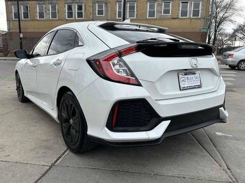 Used 2019 Honda Civic EX image 7
