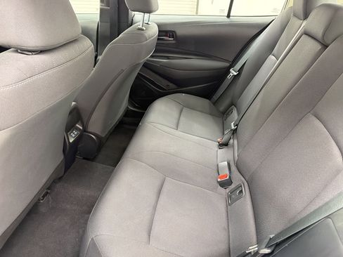 Used 2025 Toyota Corolla LE FWD image 23