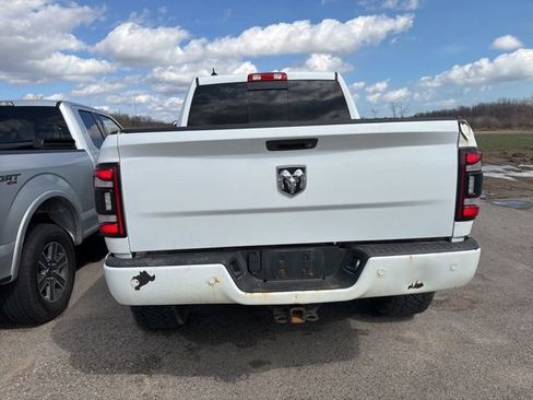 Used 2016 RAM 1500 Laramie w/ Convenience Group image 9