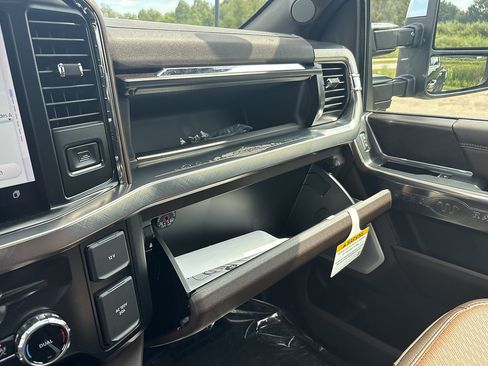 New 2026 Ford F350 King Ranch w/ Chrome Package AWD/4WD image 34