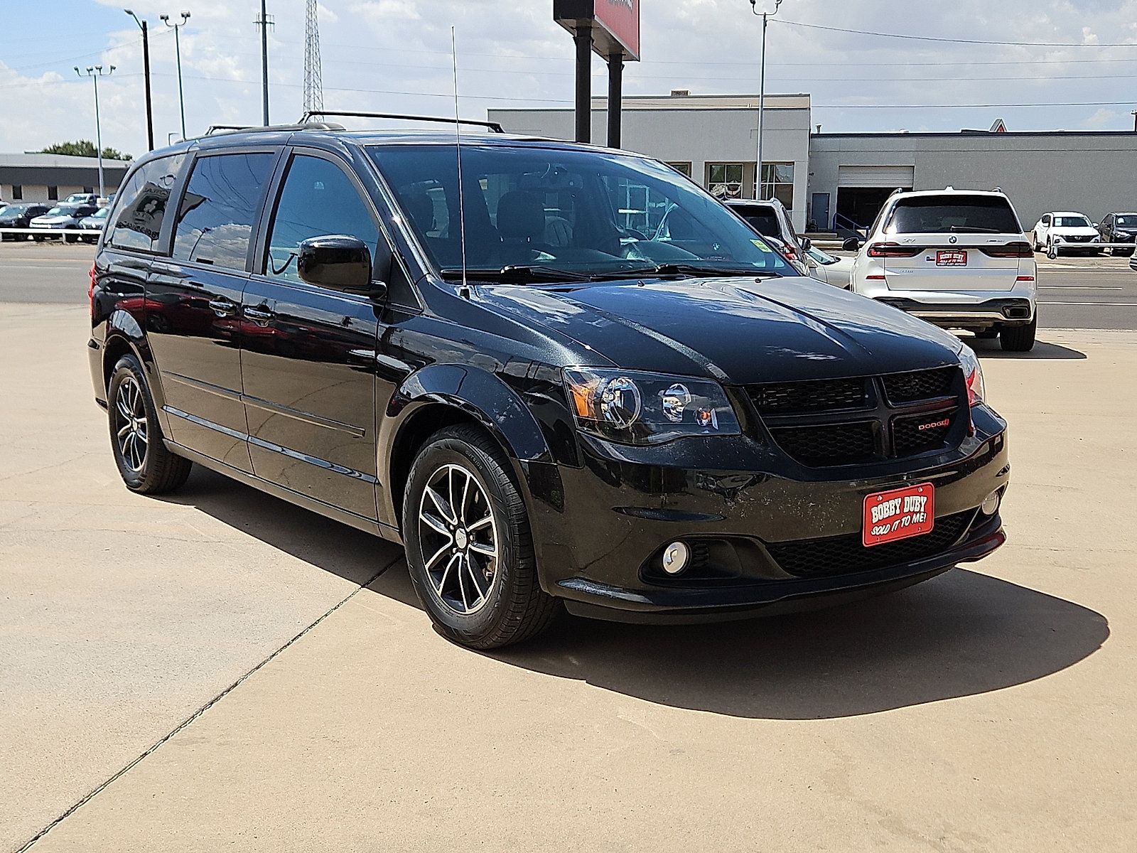 Used 2017 Dodge Grand Caravan GT FWD image 4