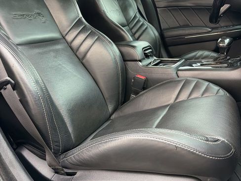 Used 2019 Dodge Charger SRT Hellcat w/ Navigation & Travel Group RWD image 9
