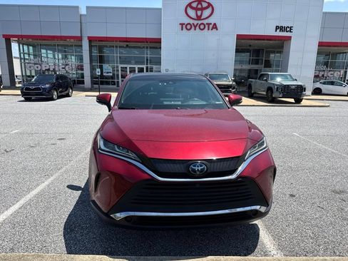 Used 2021 Toyota Venza Limited w/ Advanced Technology Package AWD/4WD image 3