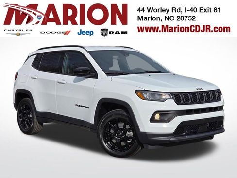 New 2026 Jeep Compass Latitude image 1