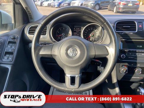 Used 2013 Volkswagen Golf 4-Door image 12