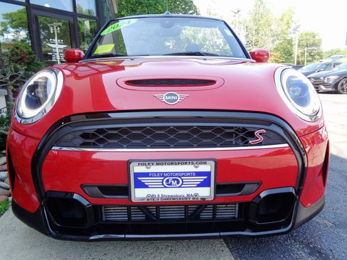 Used 2024 MINI Cooper S FWD image 2