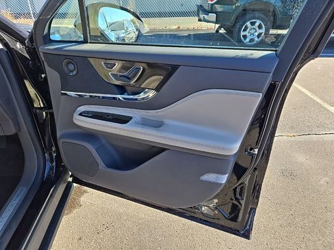 Certified 2022 Lincoln Corsair Reserve w/ Equipment Group 201A image 51