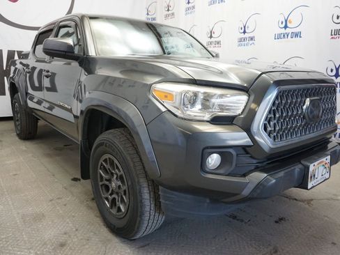 Used 2018 Toyota Tacoma SR5 image 24