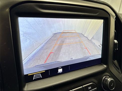 Certified 2019 Chevrolet Silverado 1500 LT w/ All-Star Edition image 18