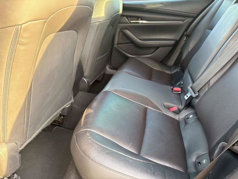 Used 2019 MAZDA MAZDA3 Sedan w/ Premium Package image 12