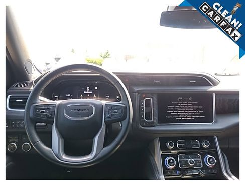 Used 2023 GMC Yukon XL Denali AWD/4WD image 16