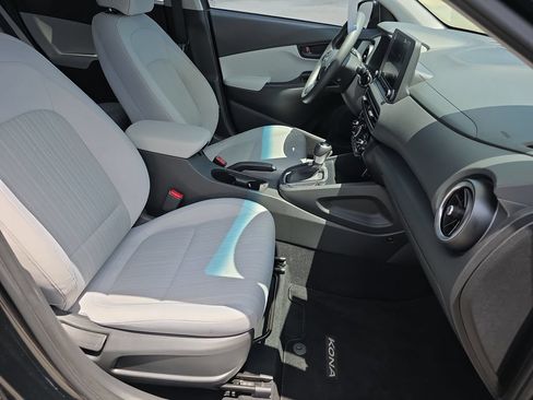 Certified 2023 Hyundai Kona SEL FWD image 28