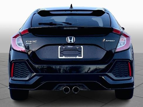 Used 2018 Honda Civic Sport image 4