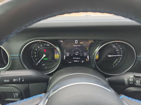 Used 2023 Jeep Wrangler Unlimited Rubicon 4xe w/ Cold Weather Group AWD/4WD image 30