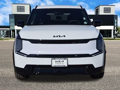 New 2026 Kia EV9 Land w/ Nightfall Edition Package