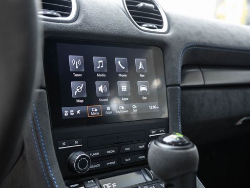 Used 2025 Porsche 718 Boxster Spyder RS w/ Weissach Package image 24