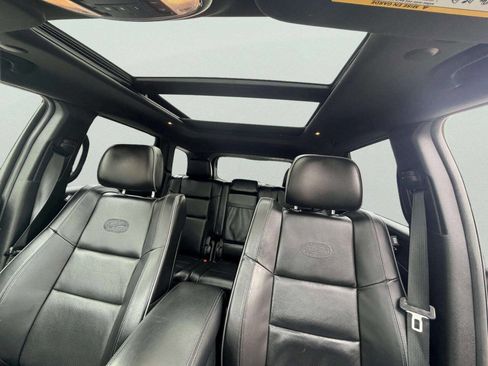 Used 2020 Jeep Grand Cherokee Overland image 18