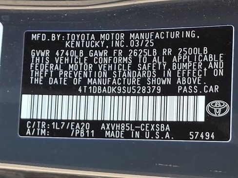 Used 2025 Toyota Camry SE w/ Convenience Package AWD/4WD image 31