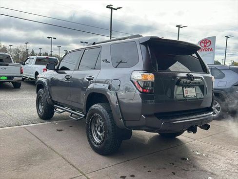 Certified 2020 Toyota 4Runner TRD Off-Road Premium w/ Moonroof Package image 8