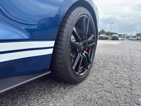Used 2022 Ford Mustang Shelby GT500 w/ Technology Package RWD image 16