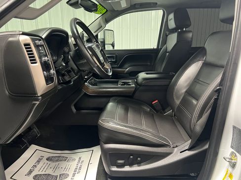 Used 2017 GMC Sierra 3500 Denali w/ Suspension Package, Off-Road image 5