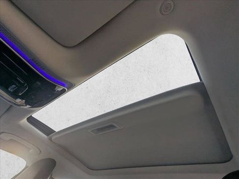 Certified 2023 Mercedes-Benz C 300 Sedan image 16