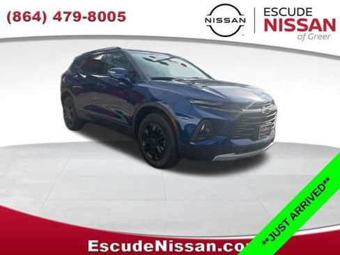Used 2022 Chevrolet Blazer LT FWD image 1