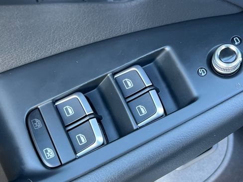 Used 2016 Audi Q5 3.0T Premium Plus w/ Technology Package image 13