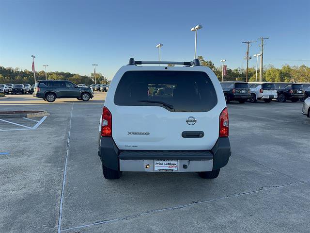 Used 2015 Nissan Xterra S w/ Value Package RWD image 9