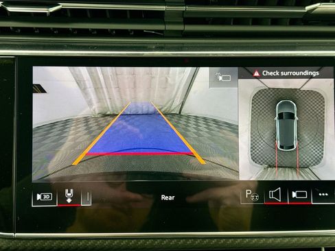 New 2026 Audi Q8 Prestige image 15