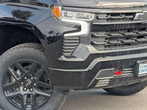 New 2026 Chevrolet Silverado 1500 LT Trail Boss w/ Convenience Package II image 3