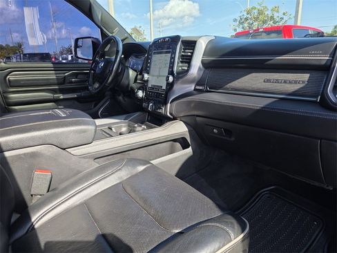 Used 2021 RAM 1500 Limited image 9