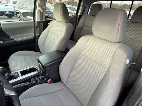 Used 2021 Toyota Tacoma SR5 image 14