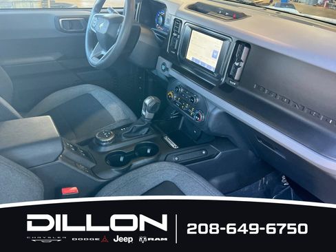 Used 2022 Ford Bronco 4-Door AWD/4WD image 16