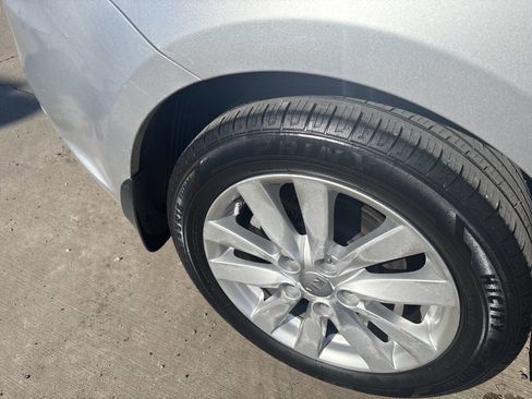 Used 2015 Kia Forte Koup EX w/ EX Premium Package image 3