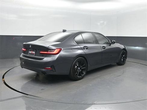 Used 2019 BMW 330i Sedan w/ Convenience Package image 33