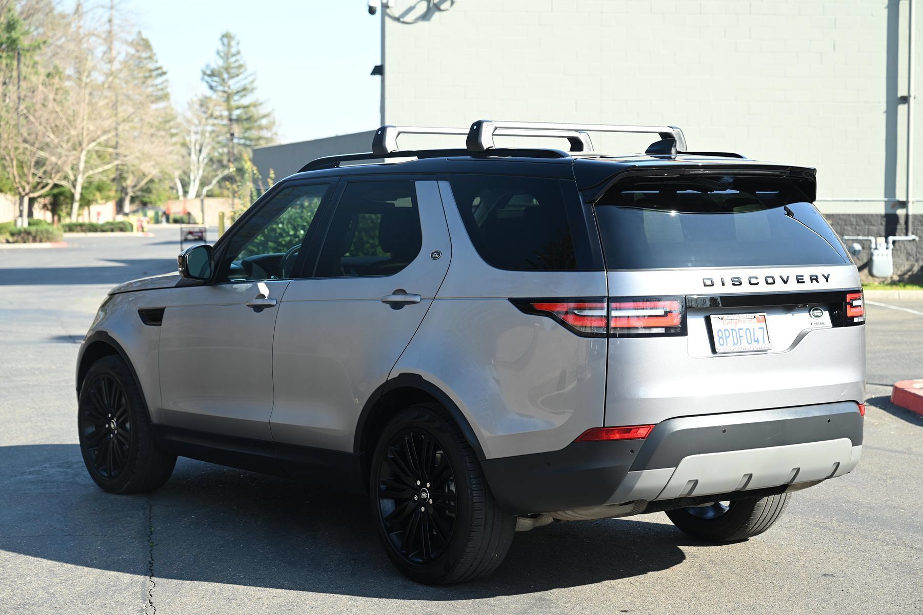 Used 2020 Land Rover Discovery HSE AWD/4WD image 5